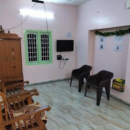 Honeycomb Homestay Ground Floor Palni Exterior photo
